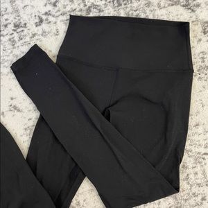 Lululemon align 28” black size 6 leggings